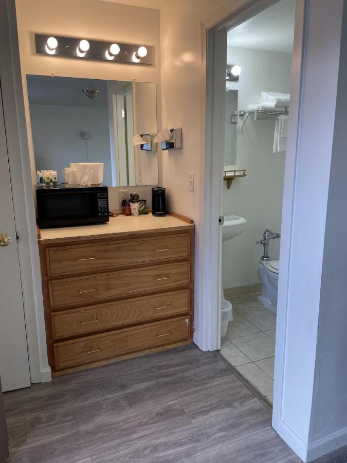 Rodeway Inn & Suites Omak - Okanogan Екстериор снимка