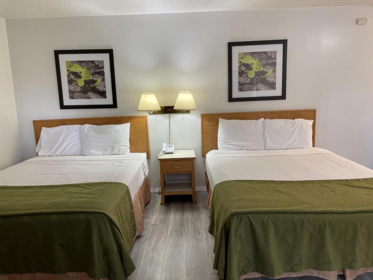 Rodeway Inn & Suites Omak - Okanogan Екстериор снимка
