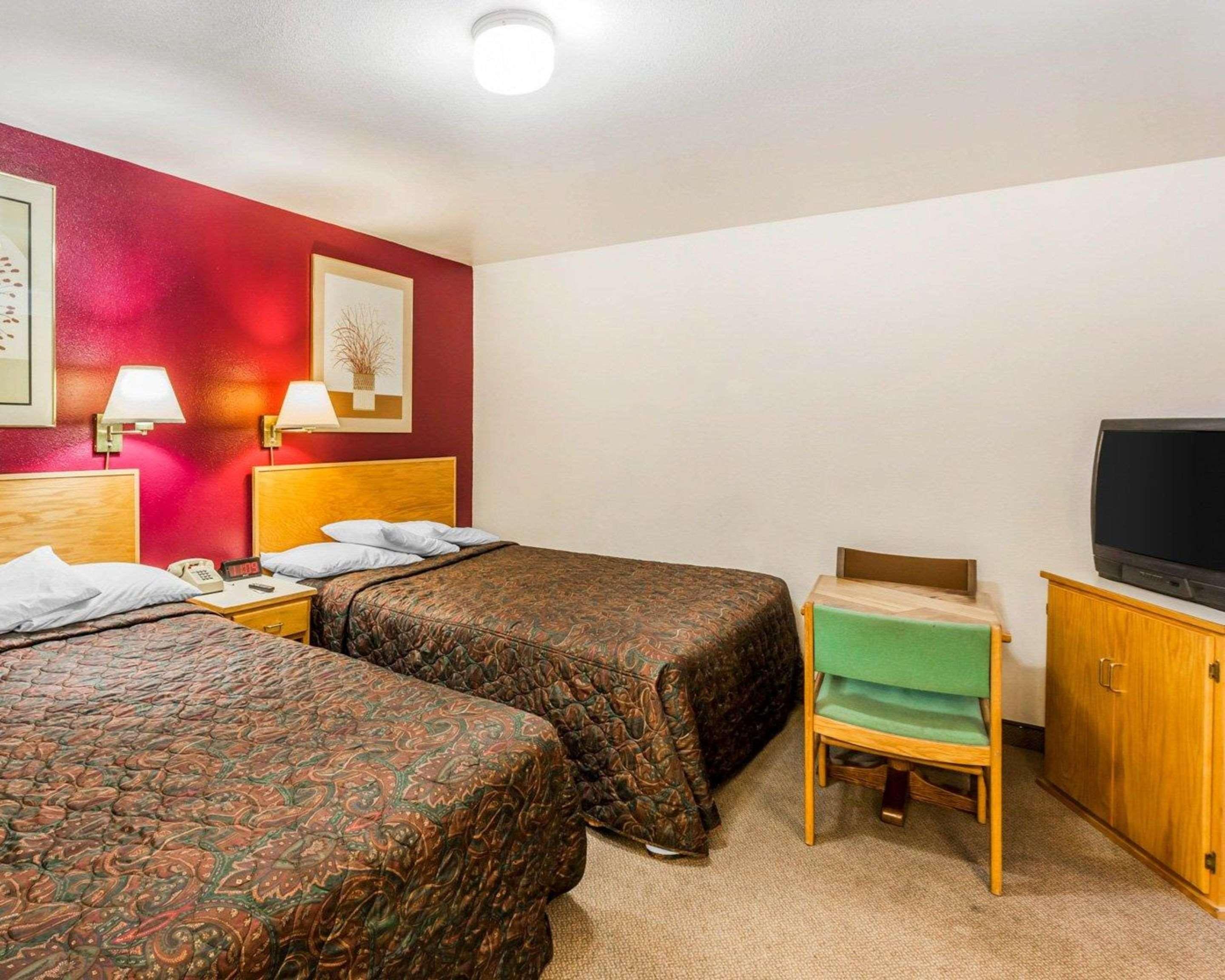 Rodeway Inn & Suites Omak - Okanogan Екстериор снимка