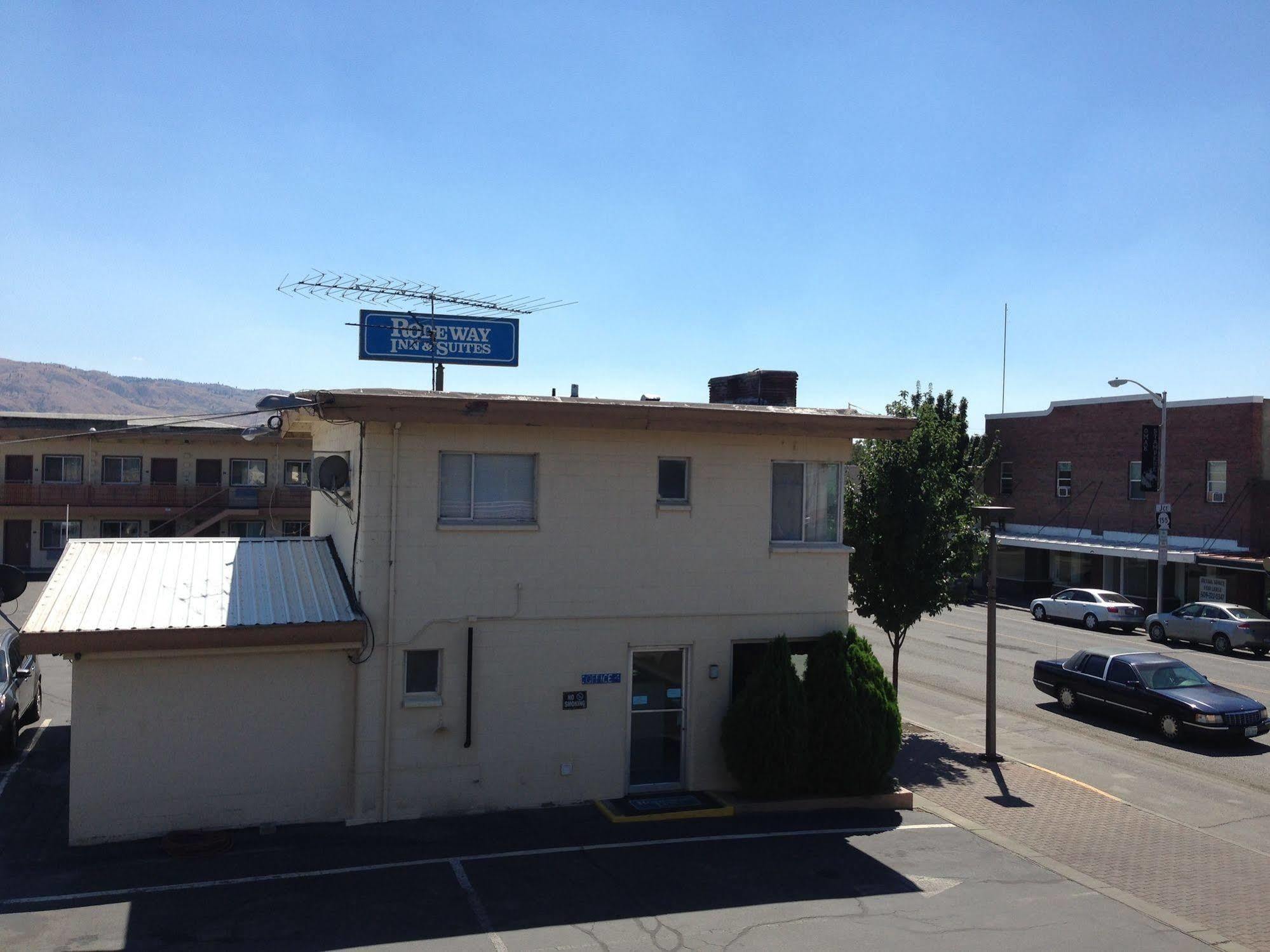 Rodeway Inn & Suites Omak - Okanogan Екстериор снимка